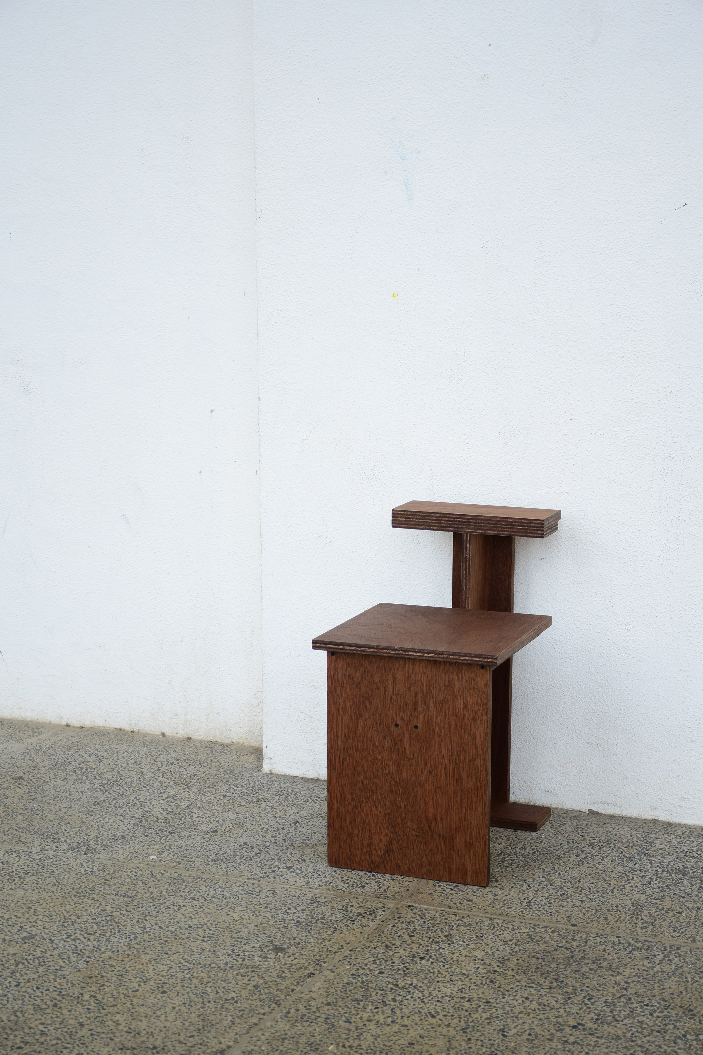 pedestal02_08