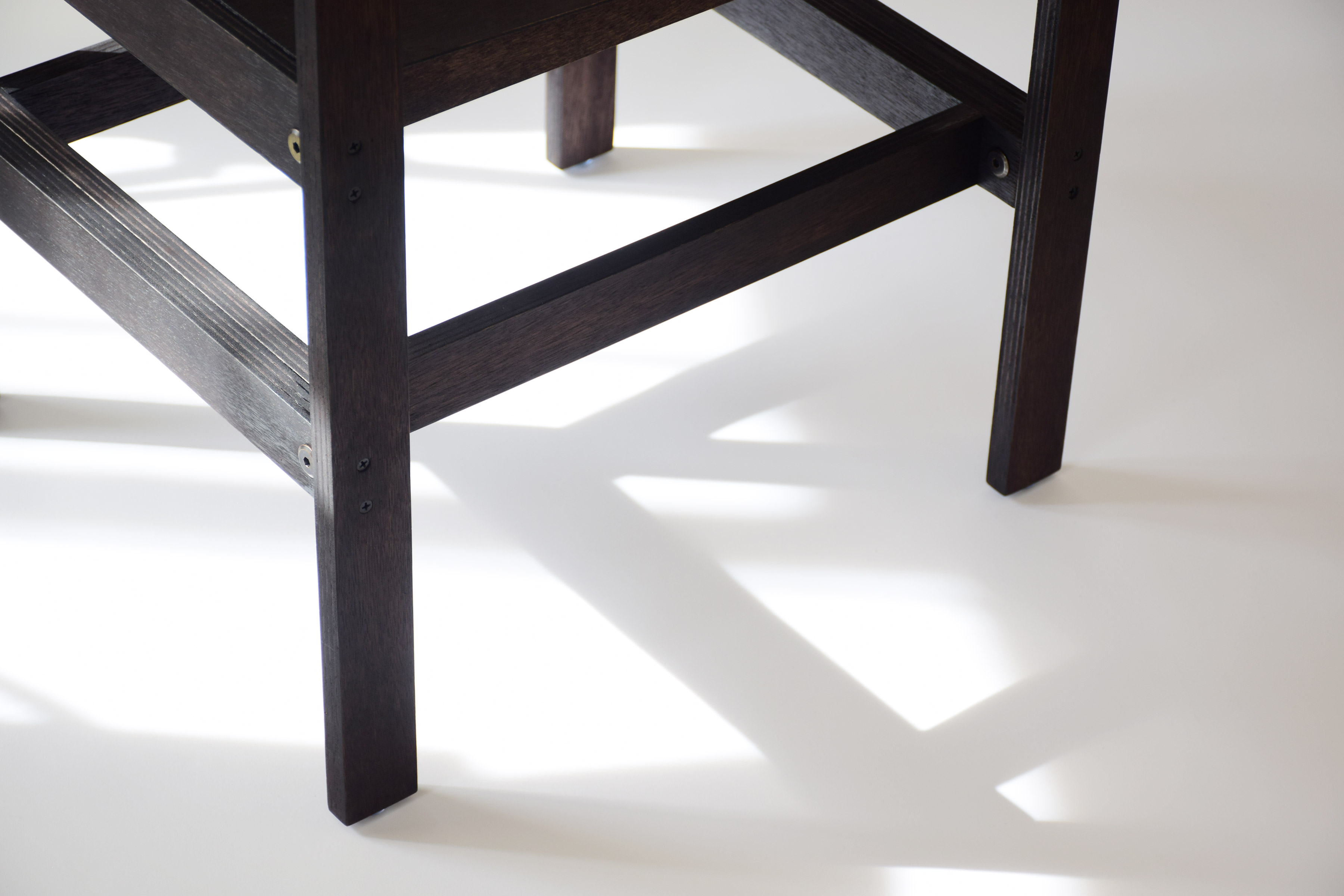 pedestal04_07