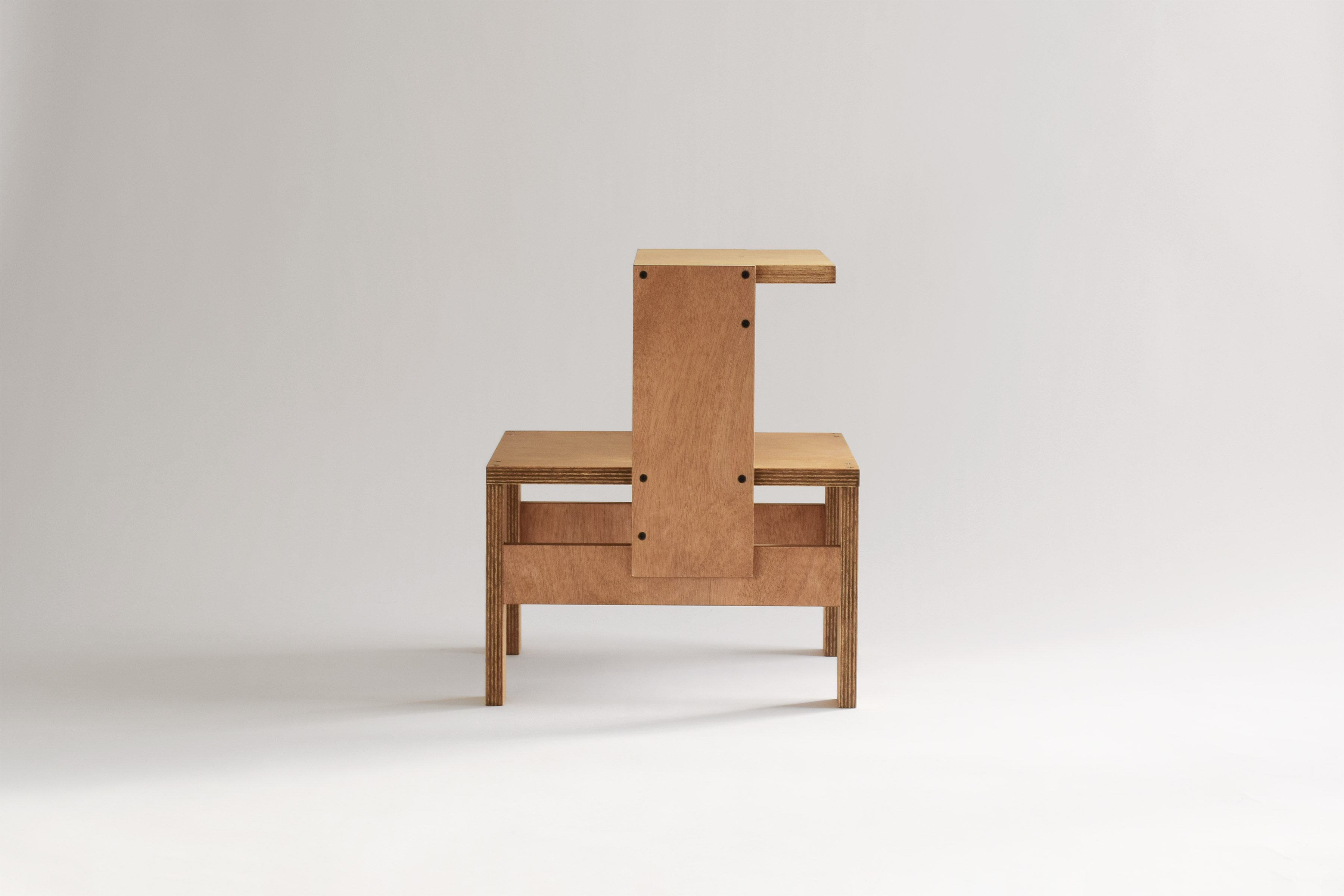 pedestal05_01