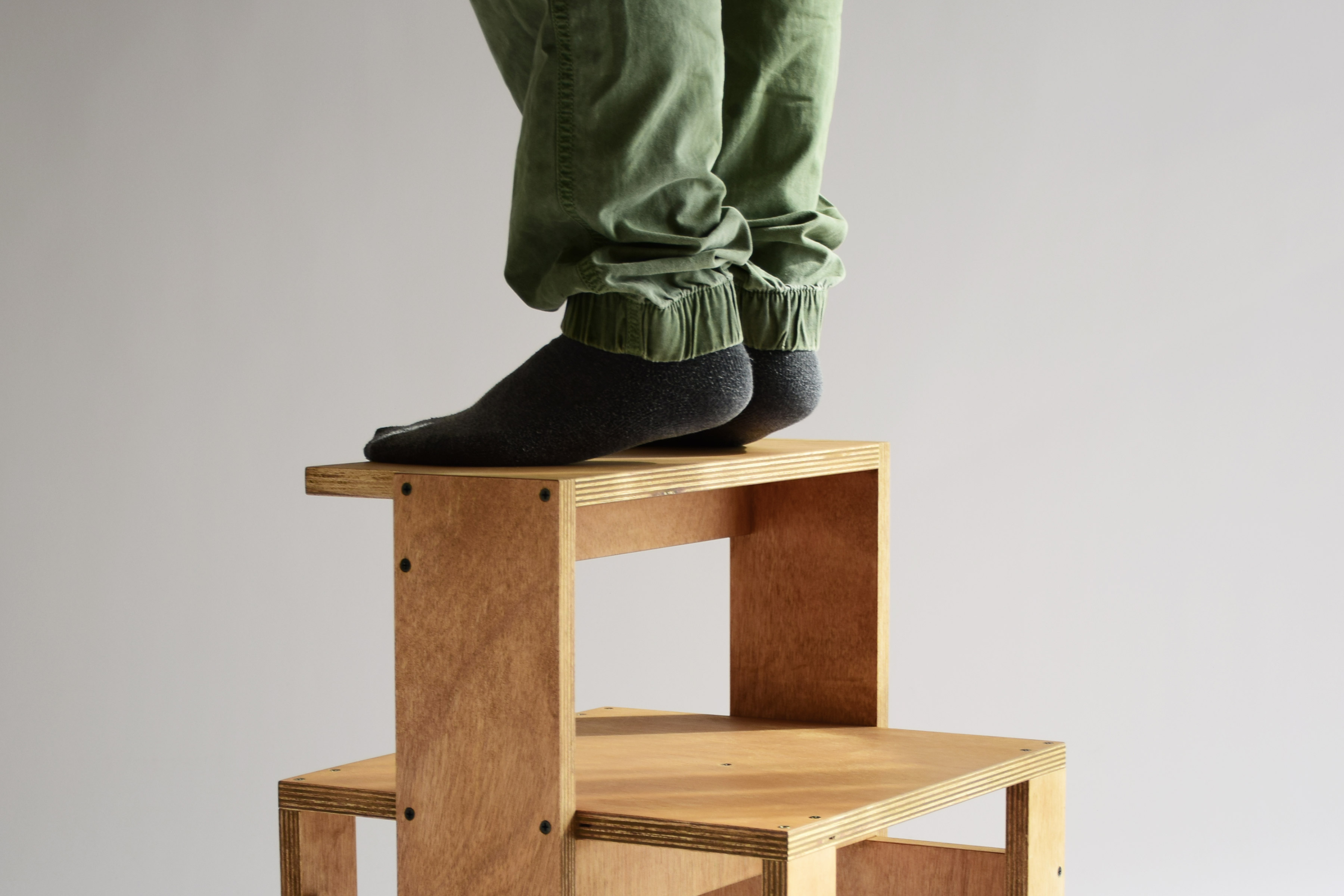 pedestal05_06