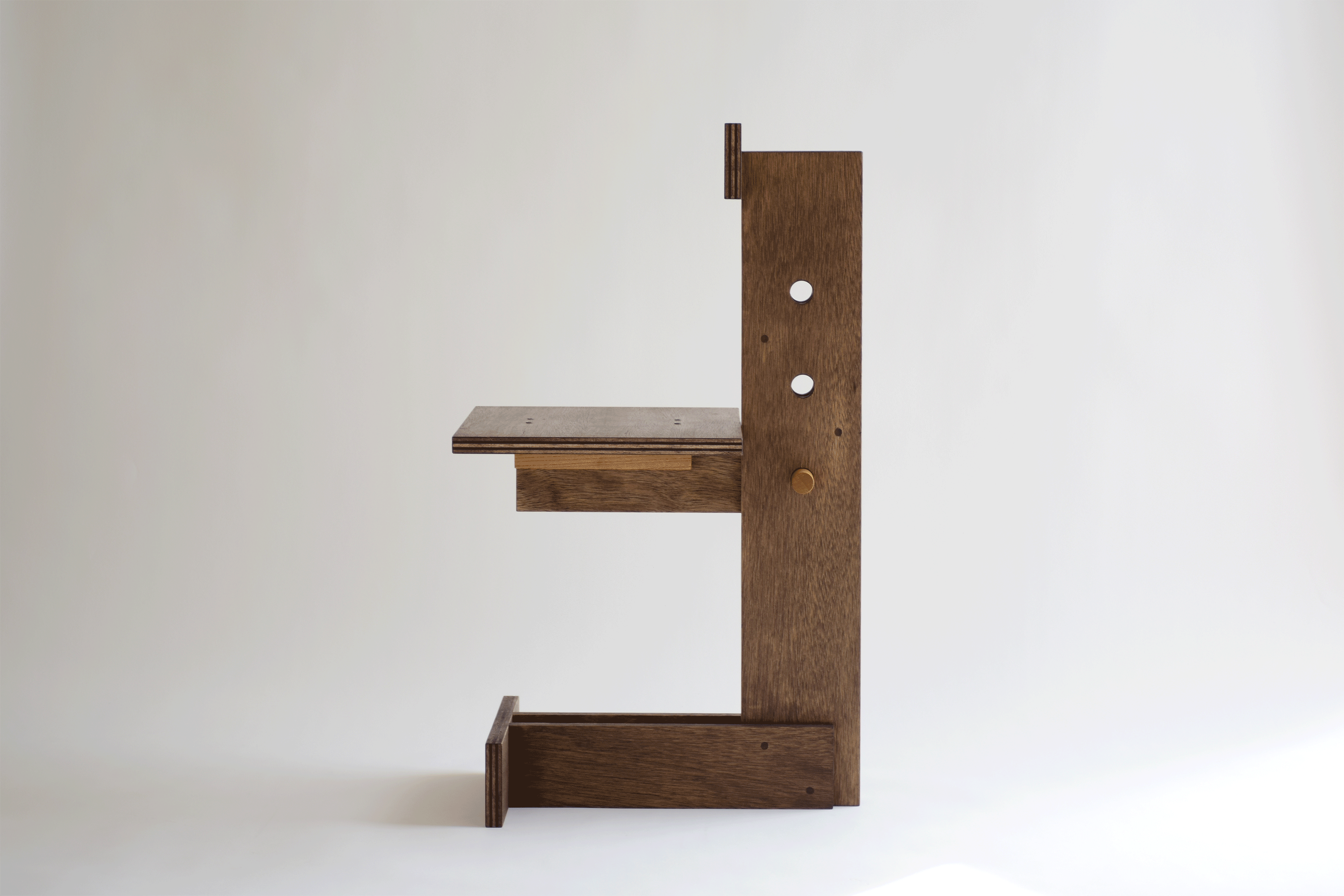 pedestal07_03