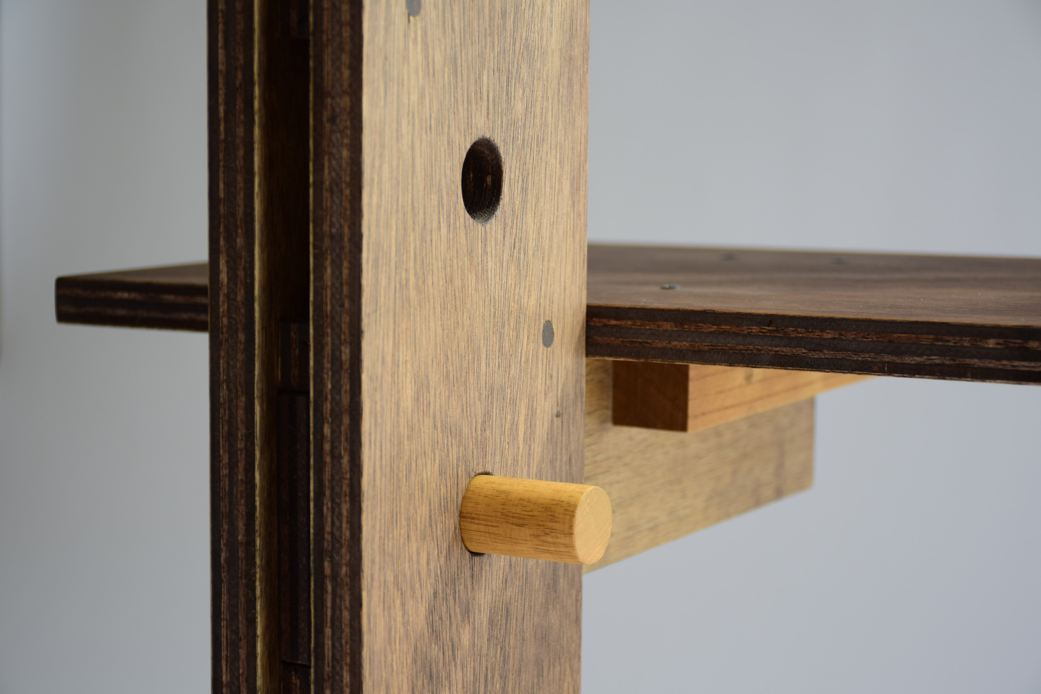 pedestal07_06