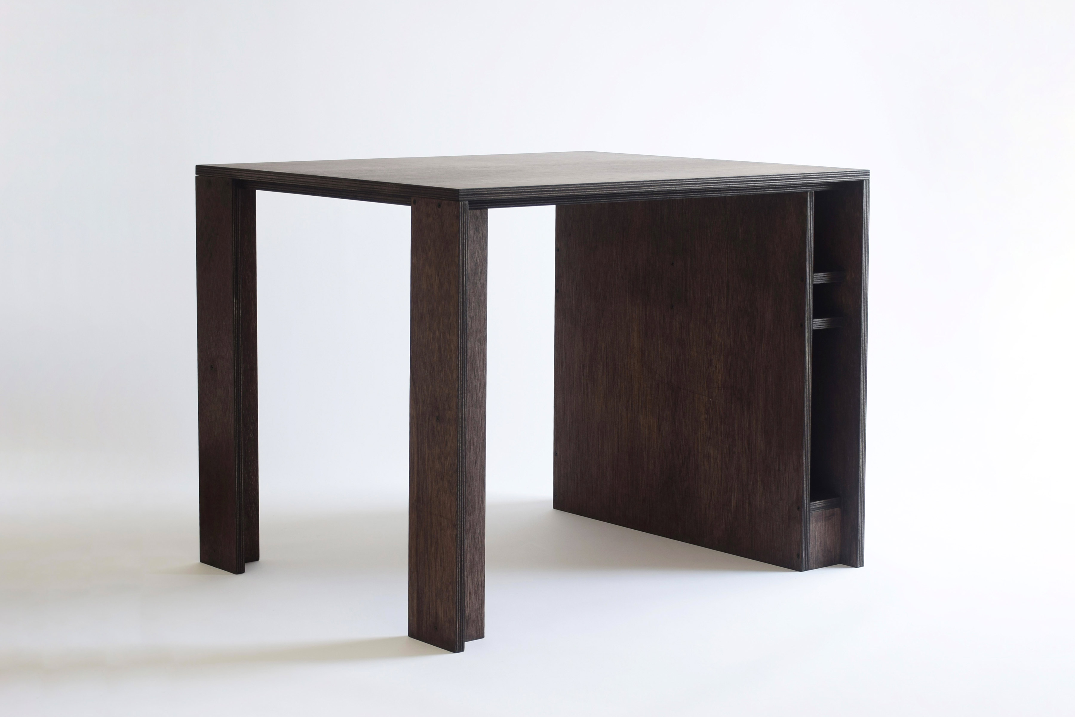 pedestal08_03