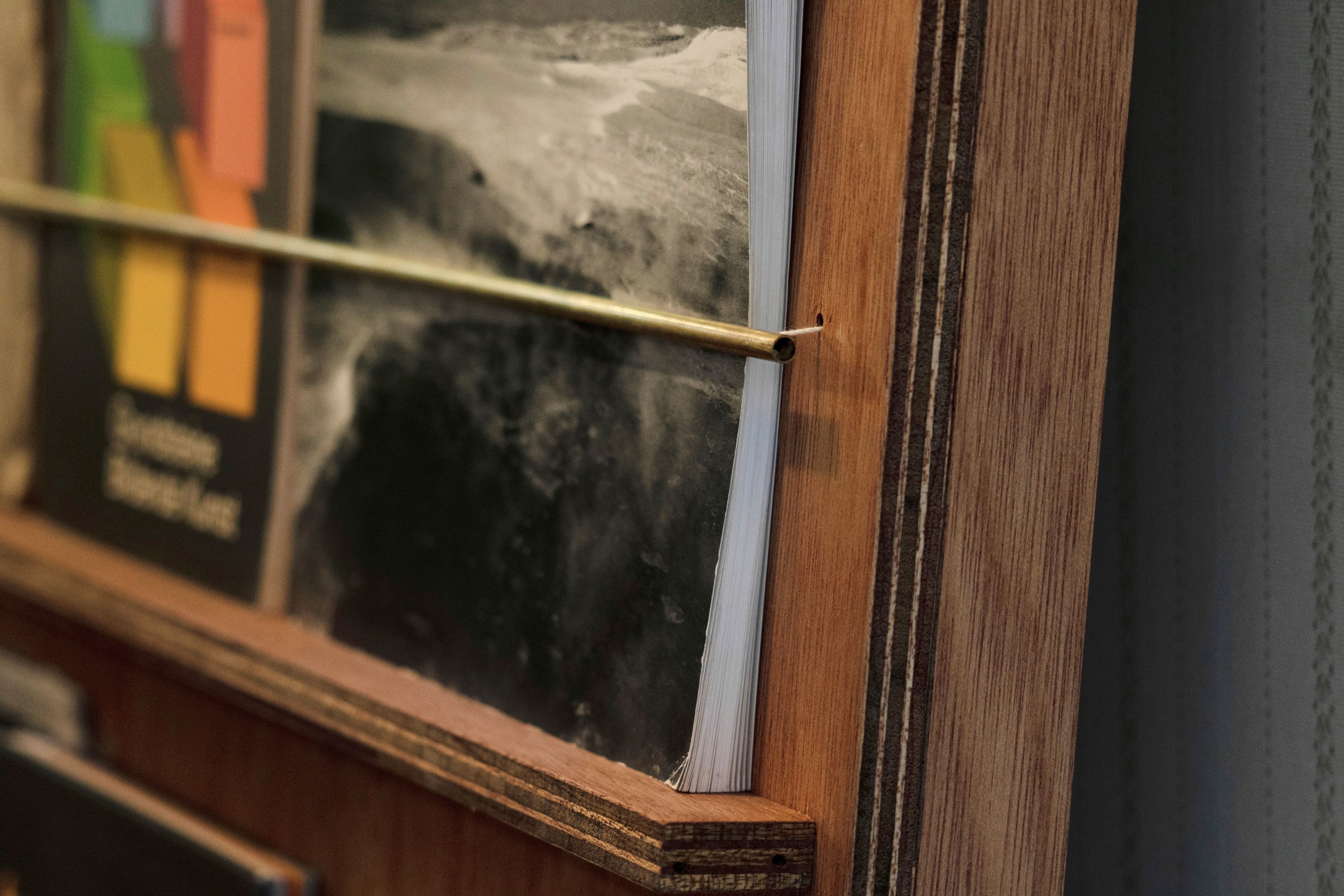 tatabookshelf_04